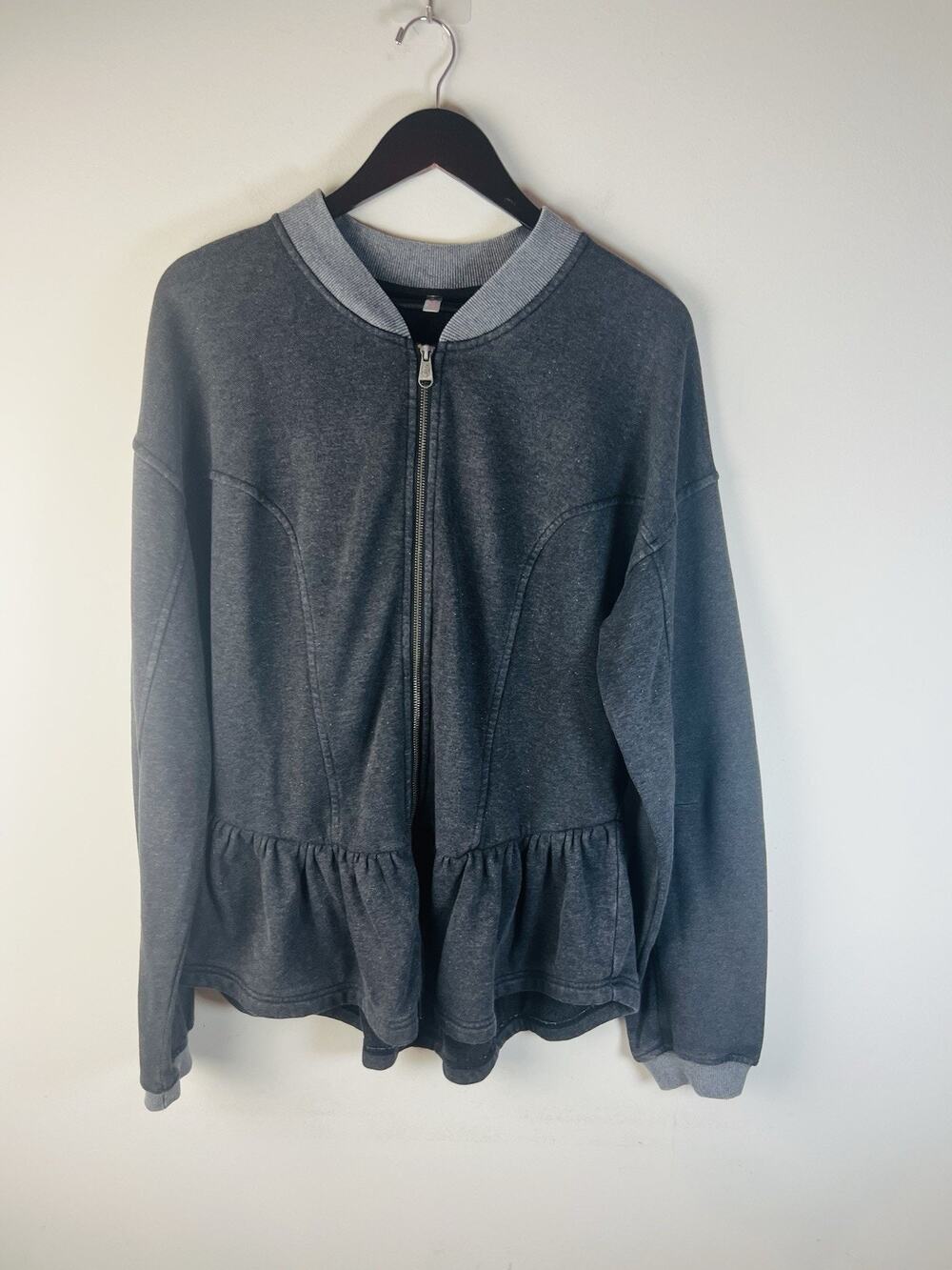 Free People Movement Jacket Womens L Zip Up Gray A Game Zip Up Peplum